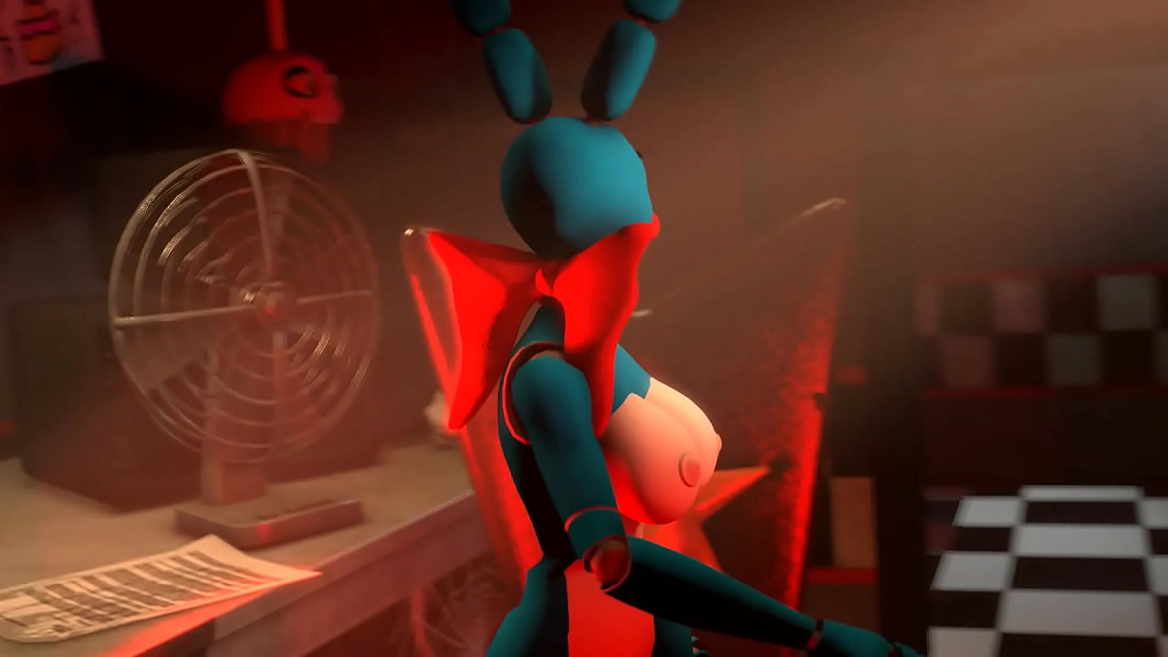 Sexy Bonnie is spinning and cannot understand who wants to fuck her