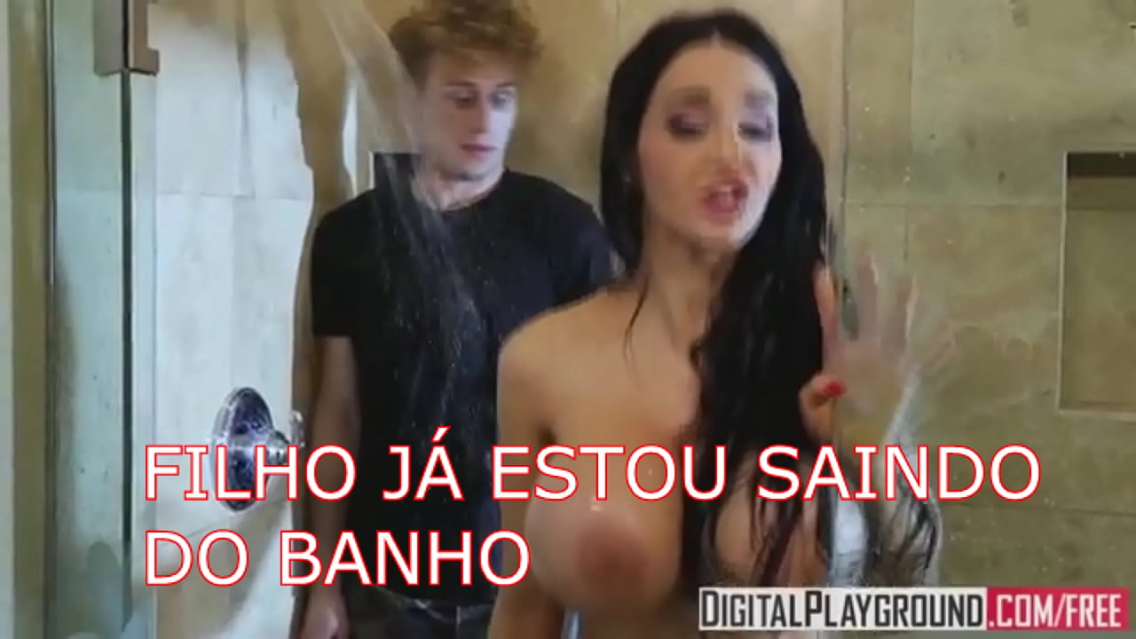 Meu amigo fudendo minha m&atilde;e