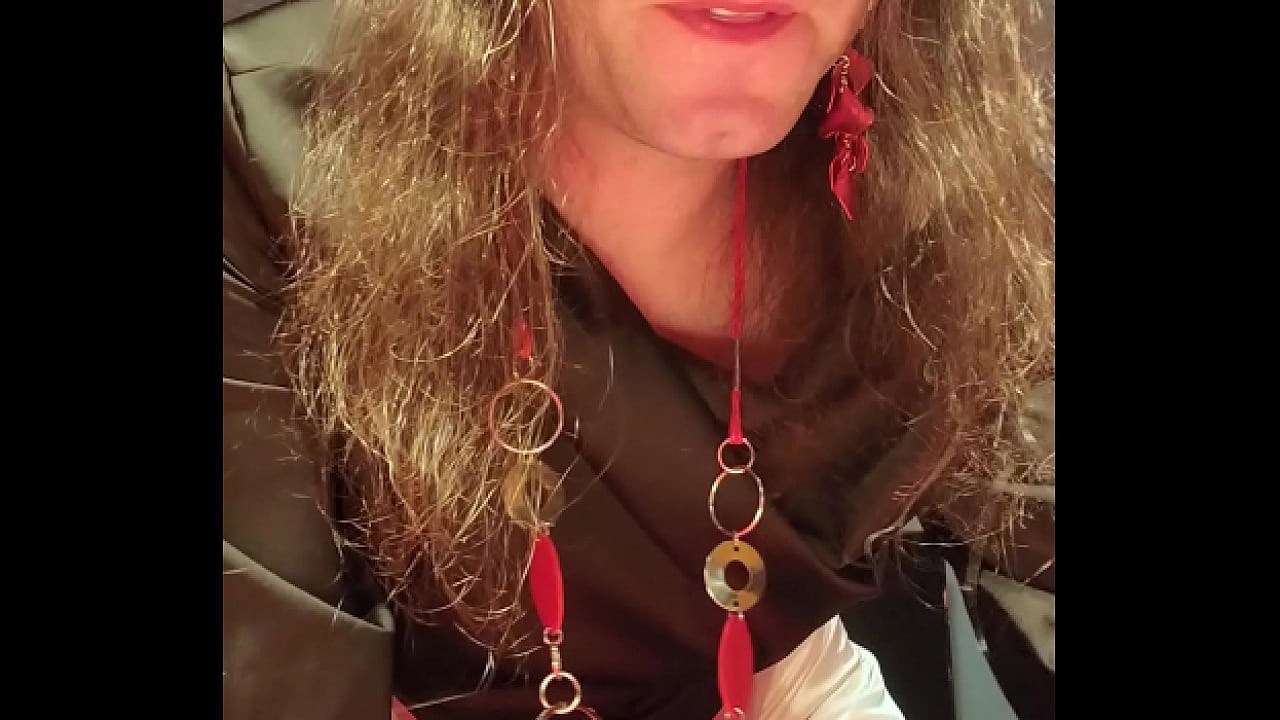 Sexy Crossdresser Orgasm