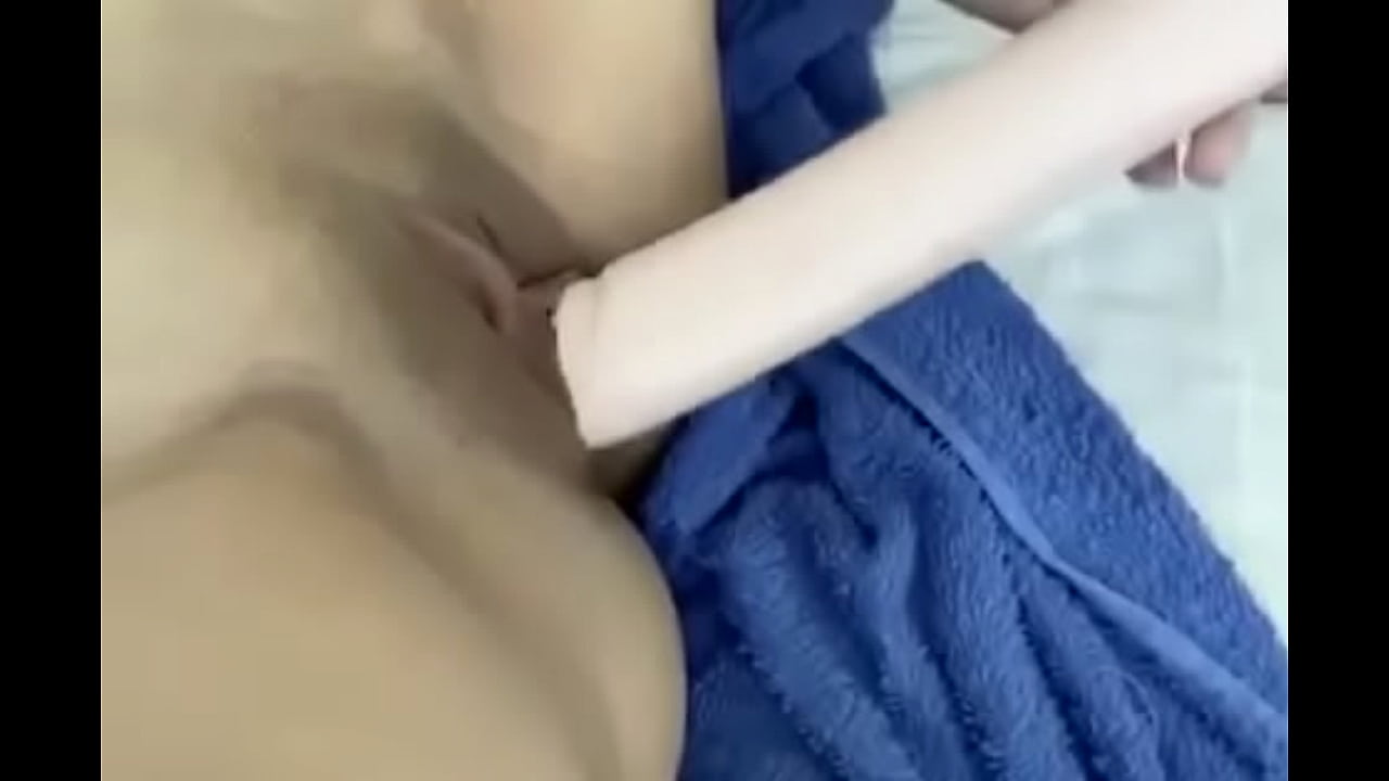 Just bought my very own first dildo