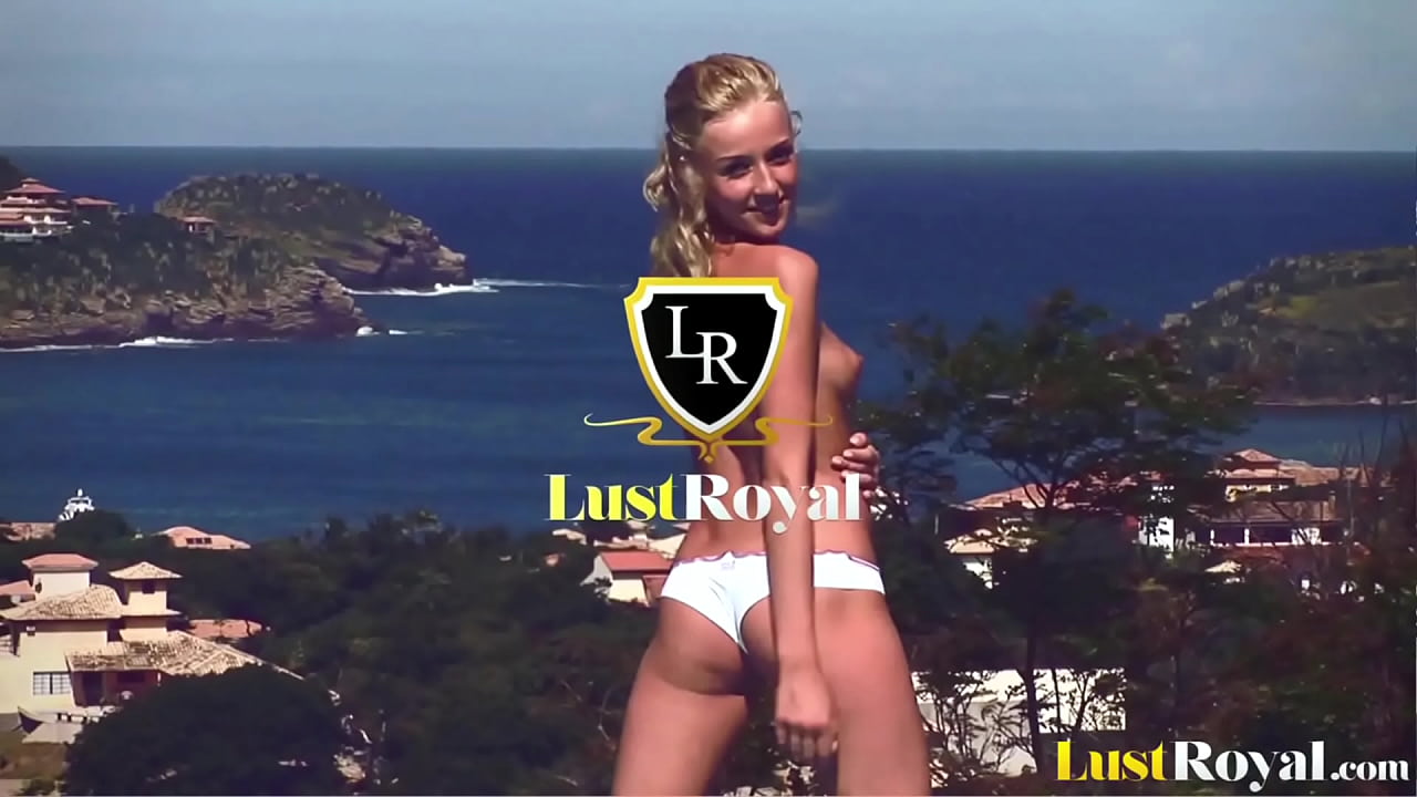 Lilou Sou Hardcore Amateur Scene!