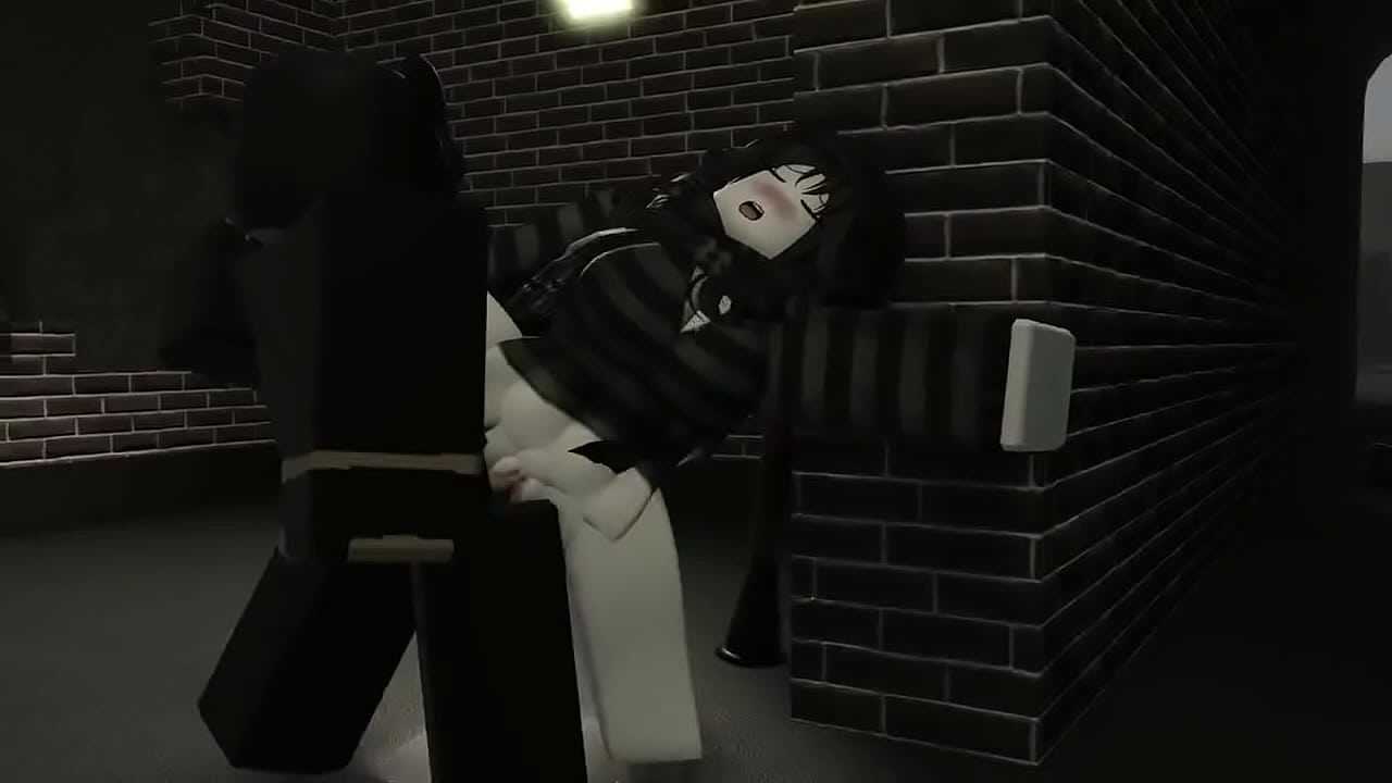 Smashing in the mist of a war