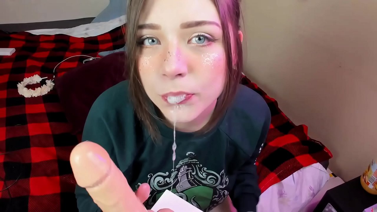 Cute girl and good blowjob