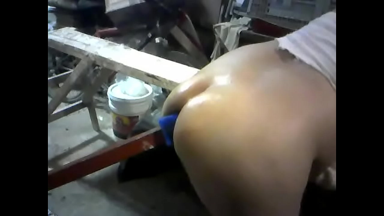 gay shemale Yo de puta nalgota  desgarrando el culote