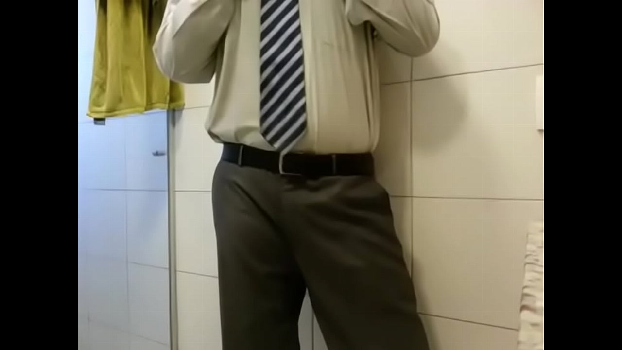 Punheta depois do trampo