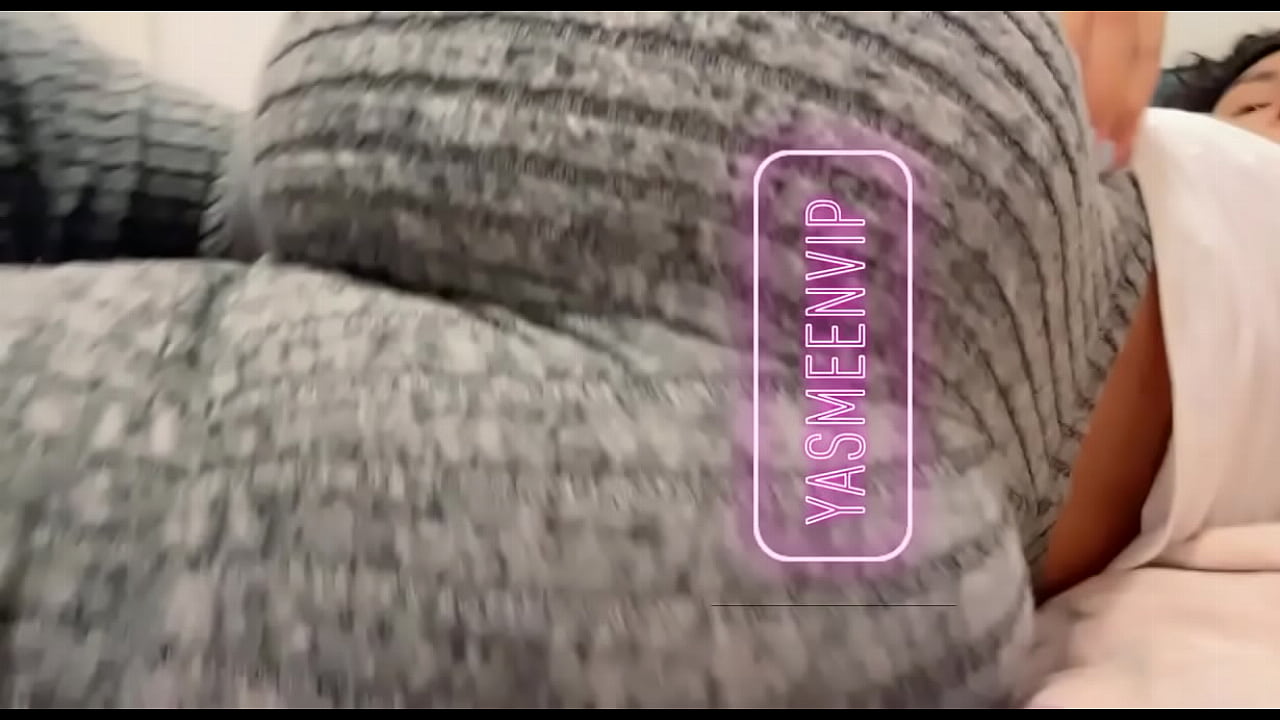 Bonsoir mes b&eacute;b&eacute;s venez vous lover entre mes jambes c&rsquo;est chaud et serr&eacute; &agrave;...