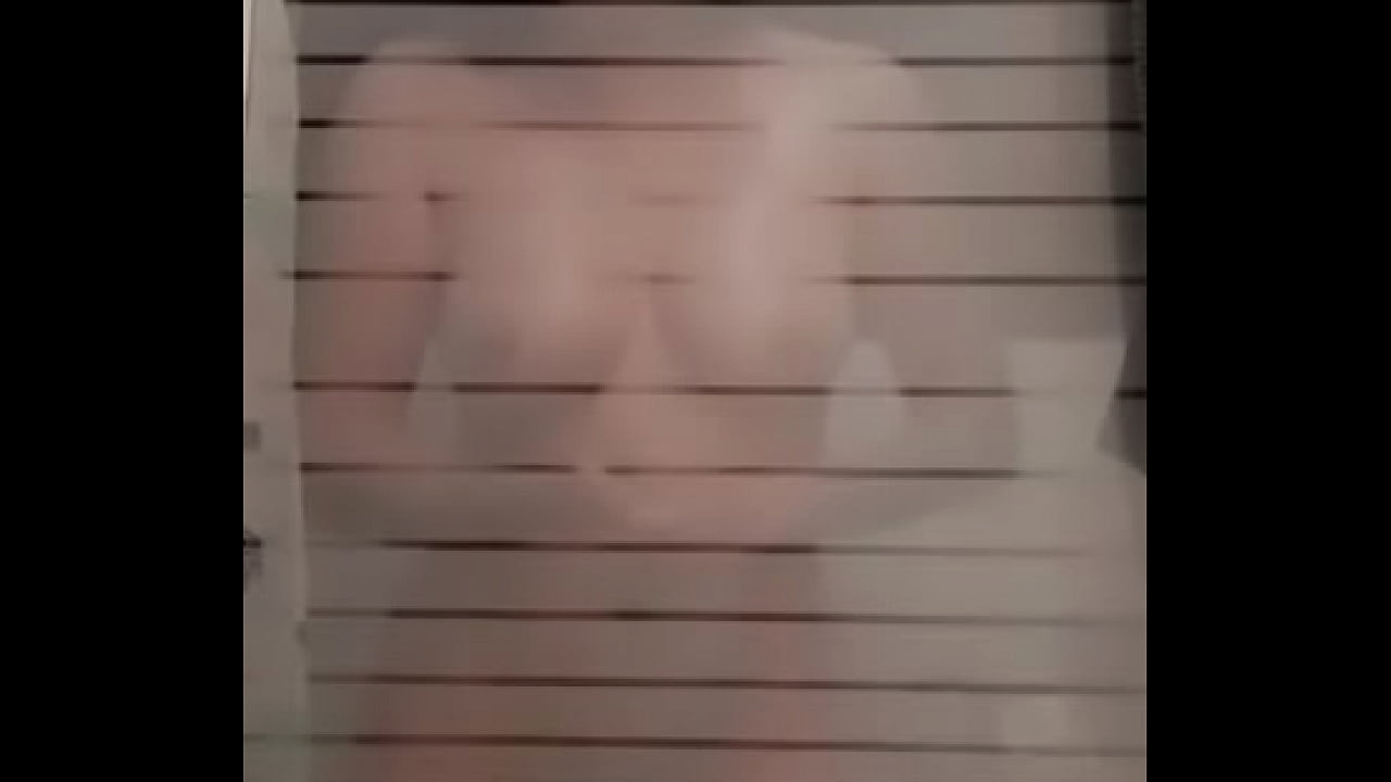 ce matin j'ai pens&eacute; &agrave; vous sous la douche mes ch&eacute;ris