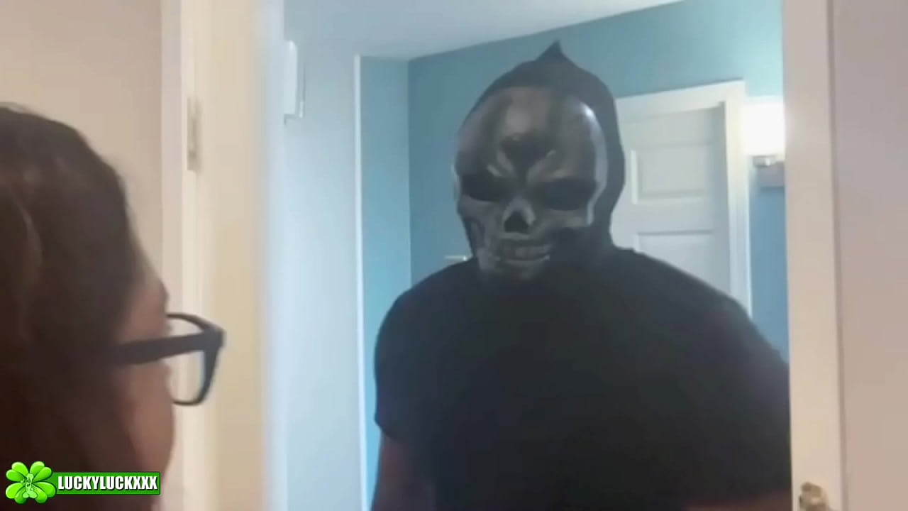 Lucky Gurl Nikky Yums - Halloween Whorror With A Latina Slut