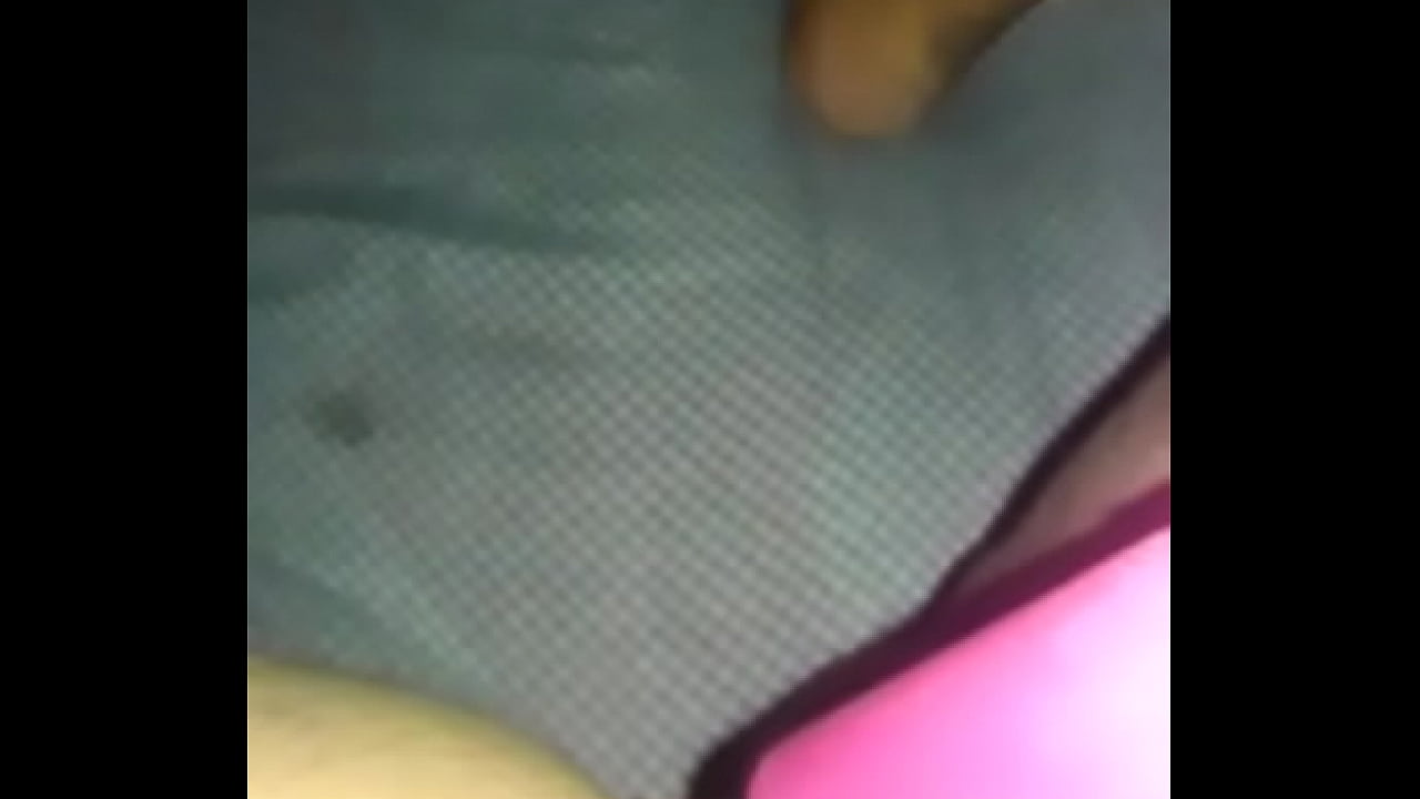 Casada manda video pro comendo dela