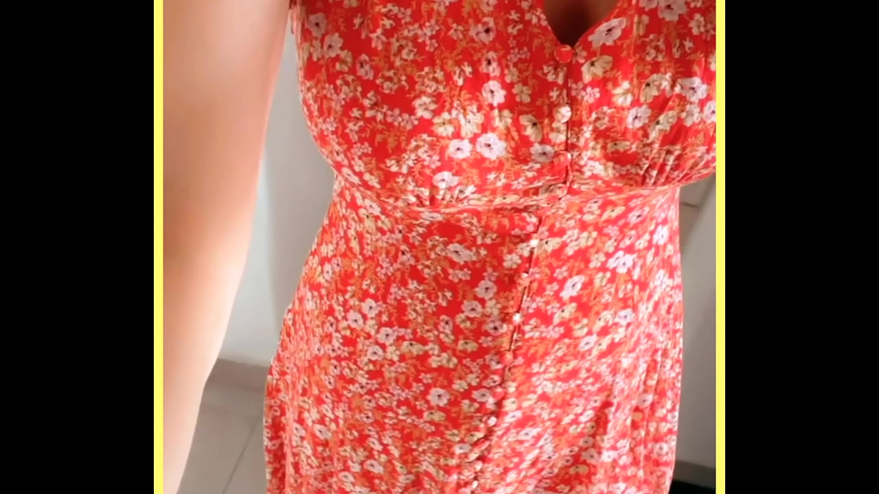 MILF in a amazing dress.