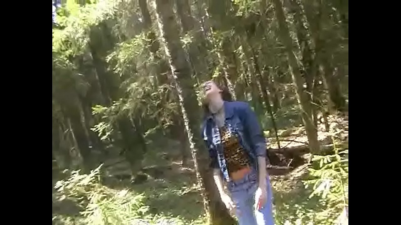 Cute brunette beauty Tanya blows and gets fingered