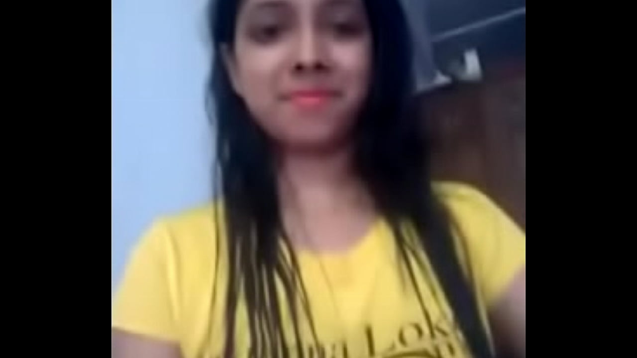 Cute-Teen-Selfee-Video-Captured