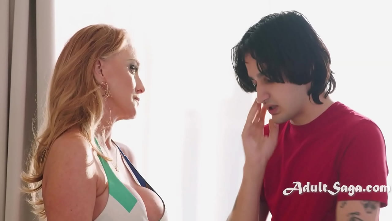 Get Over Me Weirdo.. (Stepmom)