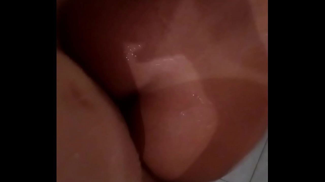 Novinha de Goi&acirc;nia dando gostoso