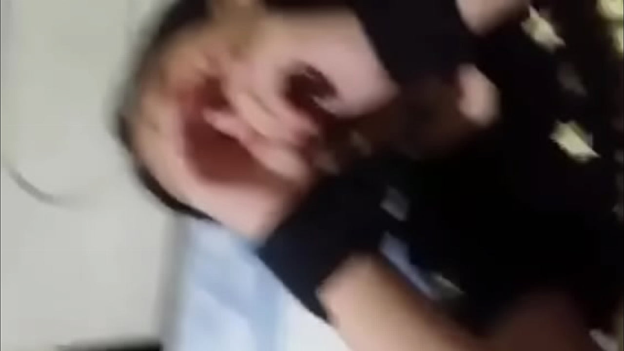 5C8D90DC-06E4-4420-A63E-6E5024A68DC2.MOV