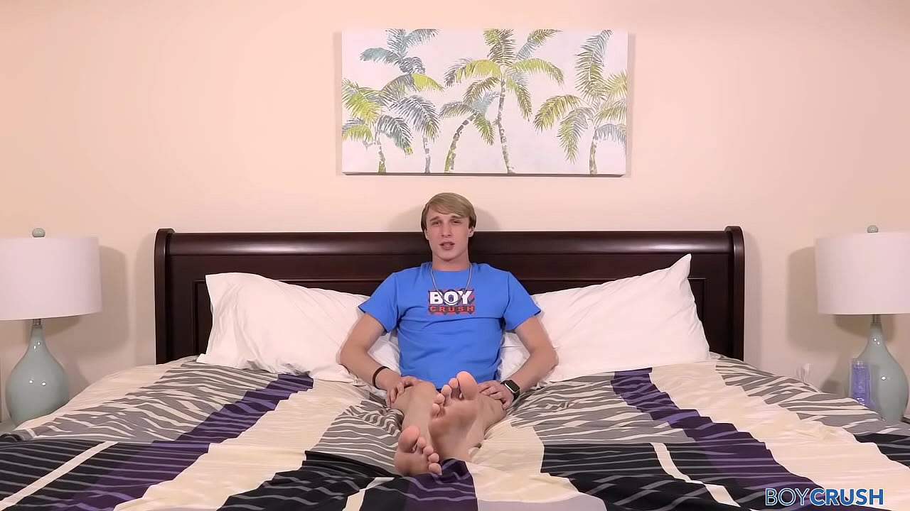 Blond Twink And His Favorite Sex Toy