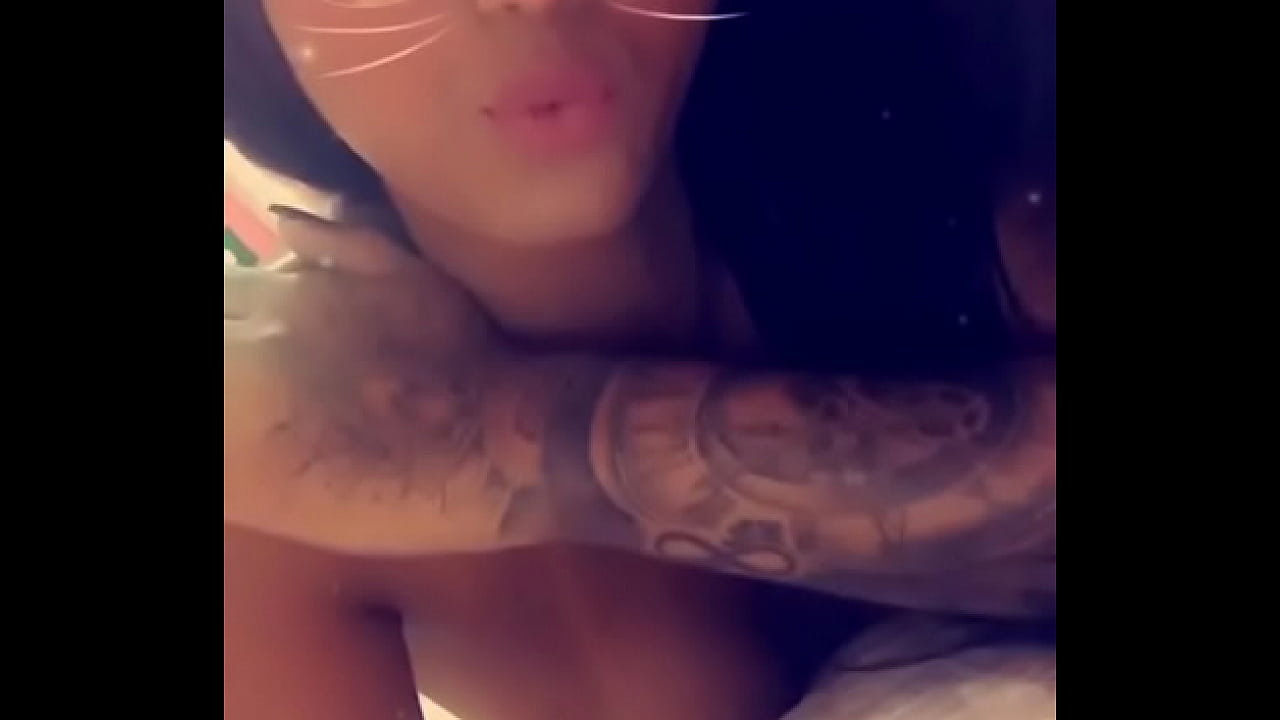 ⋆ Boneca sensualizando s.