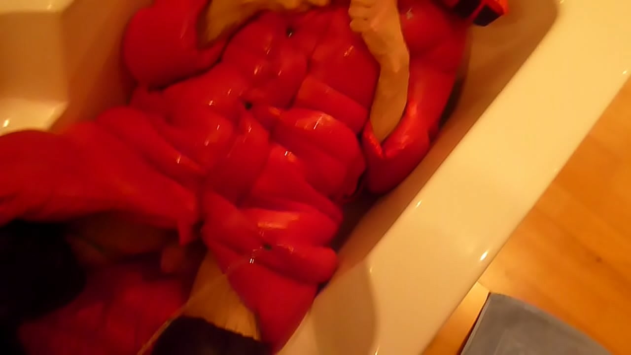 bon moment avec un ami tout en grosses parkasite et moi aussi plein de gaz et pisse