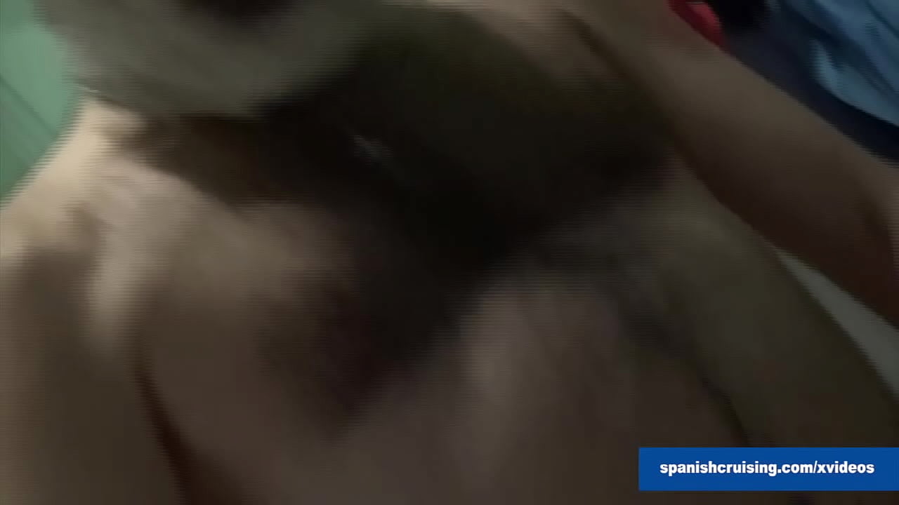 Machos peludos cogiendo a pelo