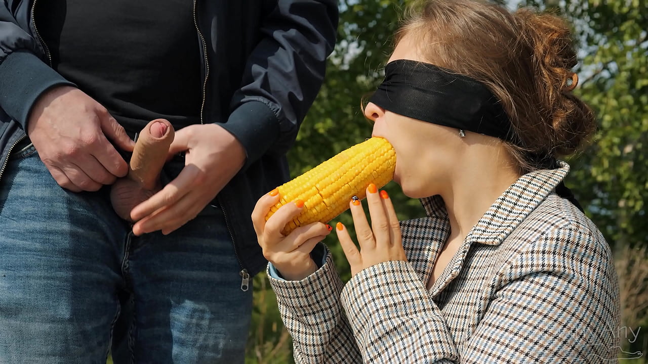 DON'T MAKE ME ANGRY! MY BEST FRIEND CHEATS ON ME OUTDOORS AT THE BIB BLACK BBANANA 2025 TASTE GAME CHEATS AGAIN