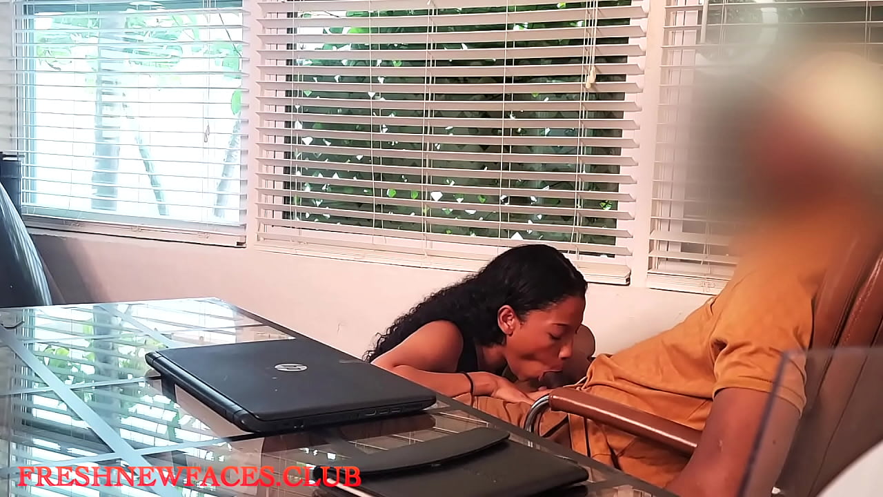 Latina Opens Her Ass for Promotion