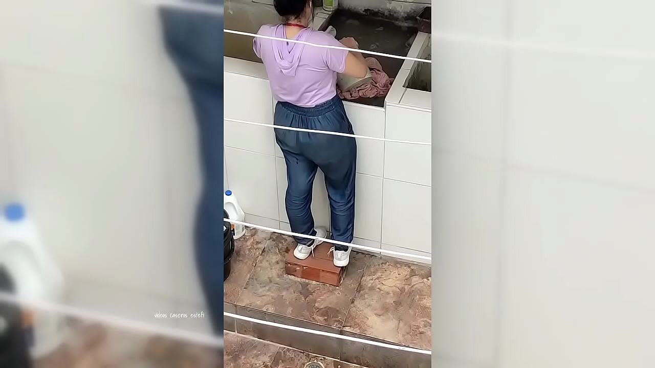 La NOVIA de Mi VECINO ESTABA LAVANDO y Todo Termino ASI Porque Que Es Una ZORRA !