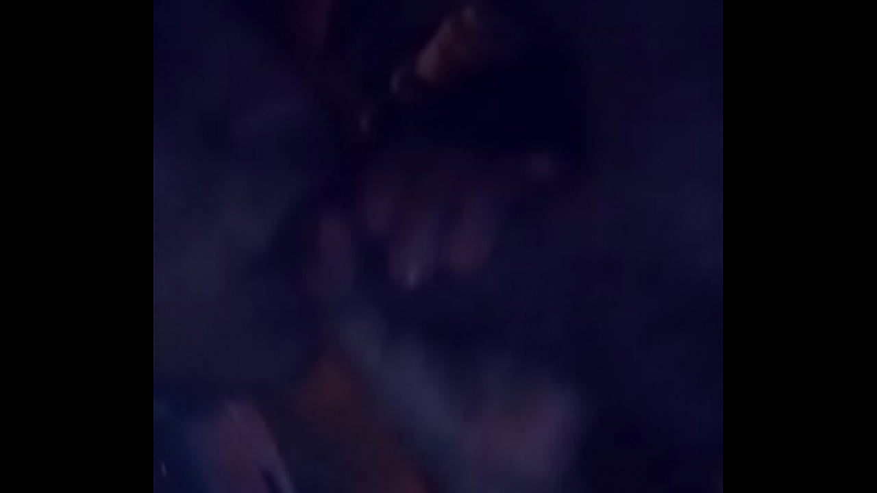 Girlfriend sucking dick