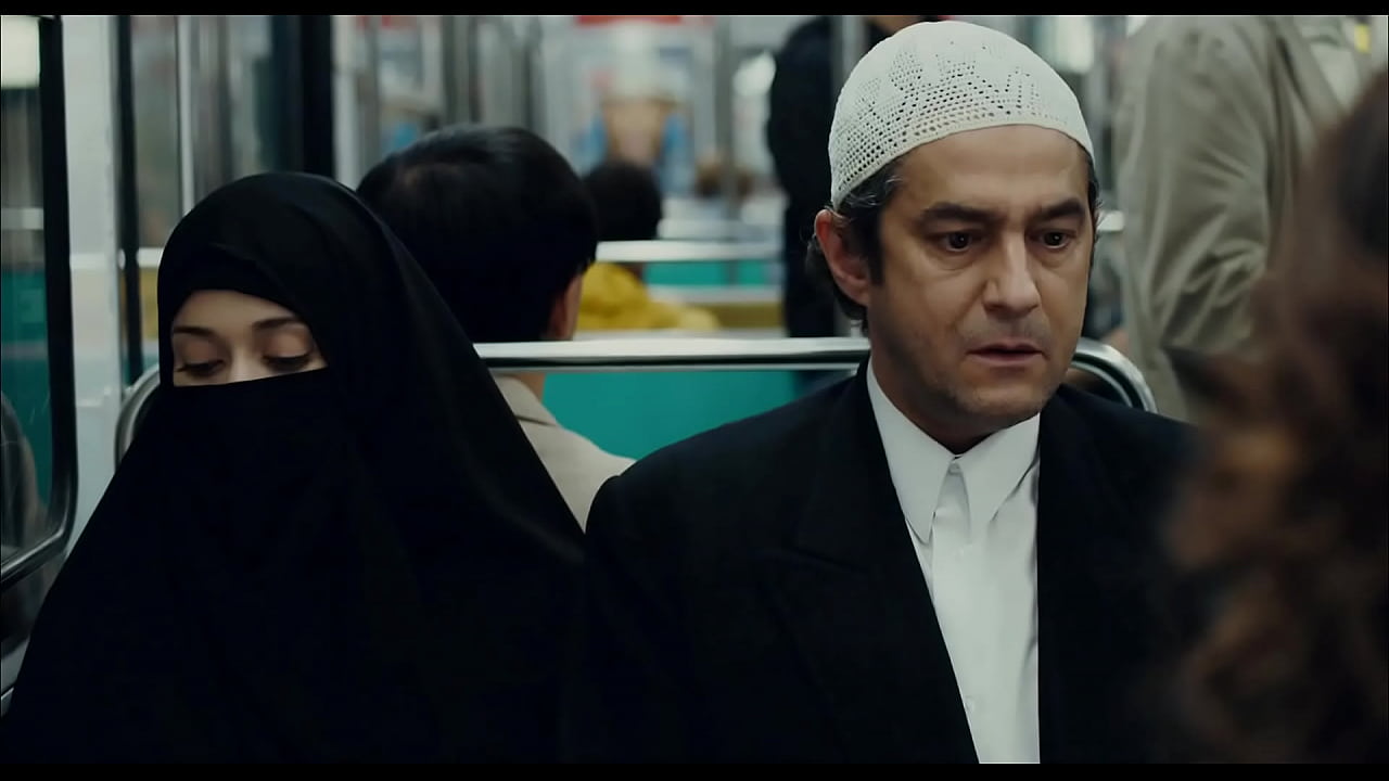 Sara Forestier In Le Nom Des Gens P2