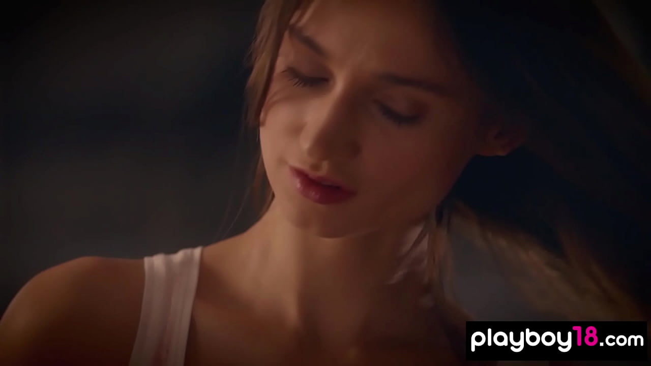 Glamorous brunette painter babe reveals her perfect natural shapes