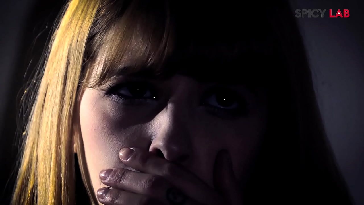 Blowjob Lessons to step doughter