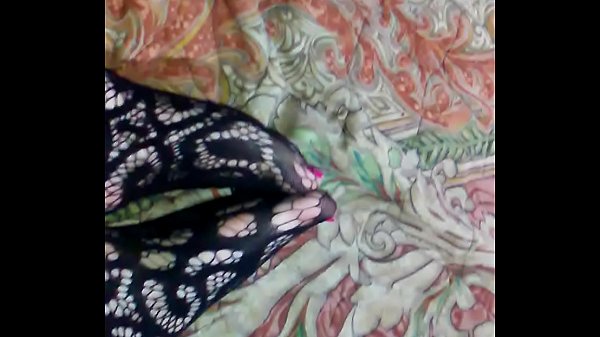 Worship my pink toes