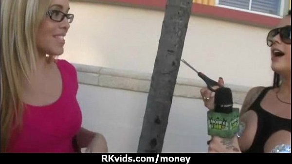 amateur girl goes wild 8