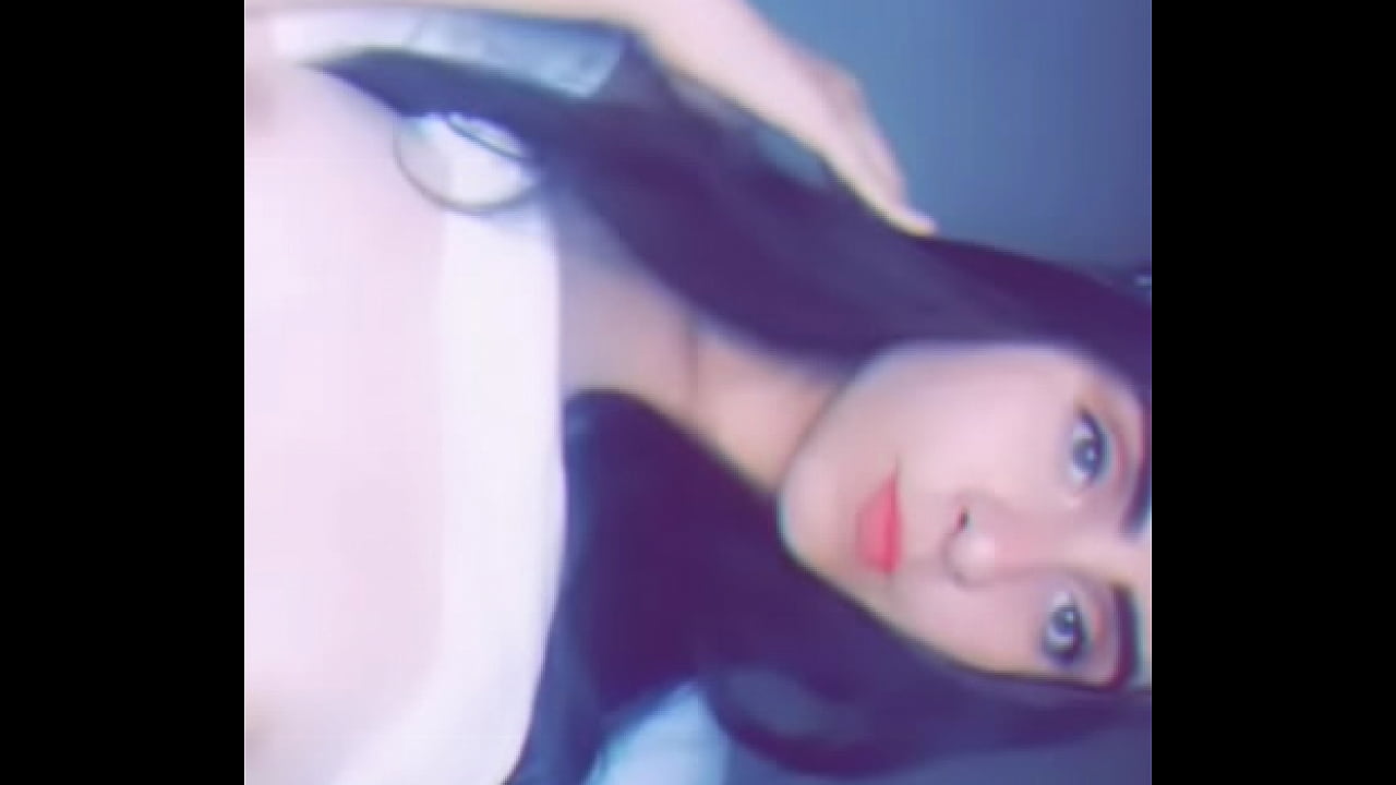 hermosas tetas de jovencita de 18 parte 2