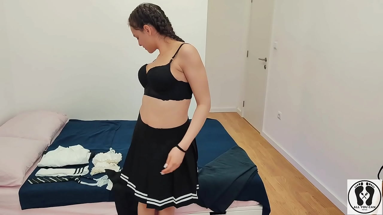 ANA SPEARS CAME HOME SHAVED BODY PUSSY FOR HER DATE TONIGHT