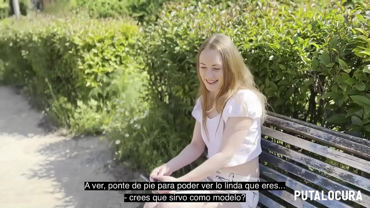 PutaLocura - Torbe pilla a la dulce teen ucraniana Emma Fantazie y se la folla muy duro