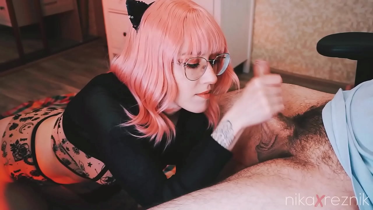 Dick sucking in glasses