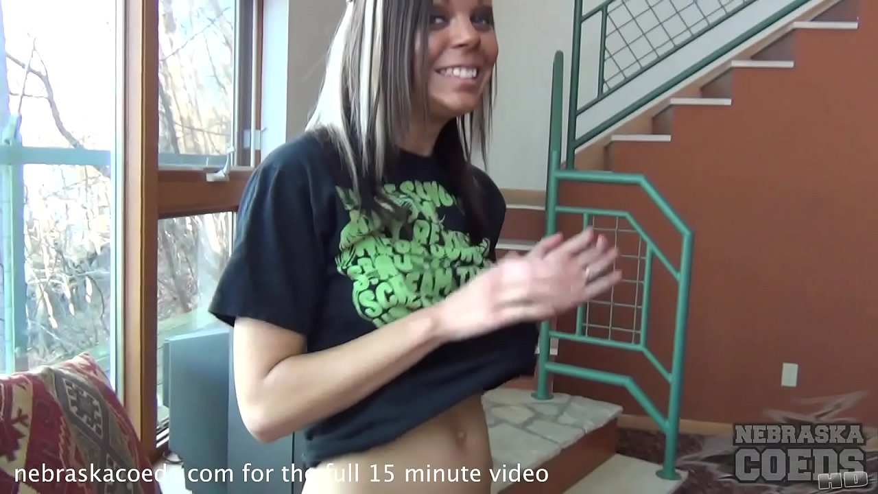 goth teen jilling herself off in iowa