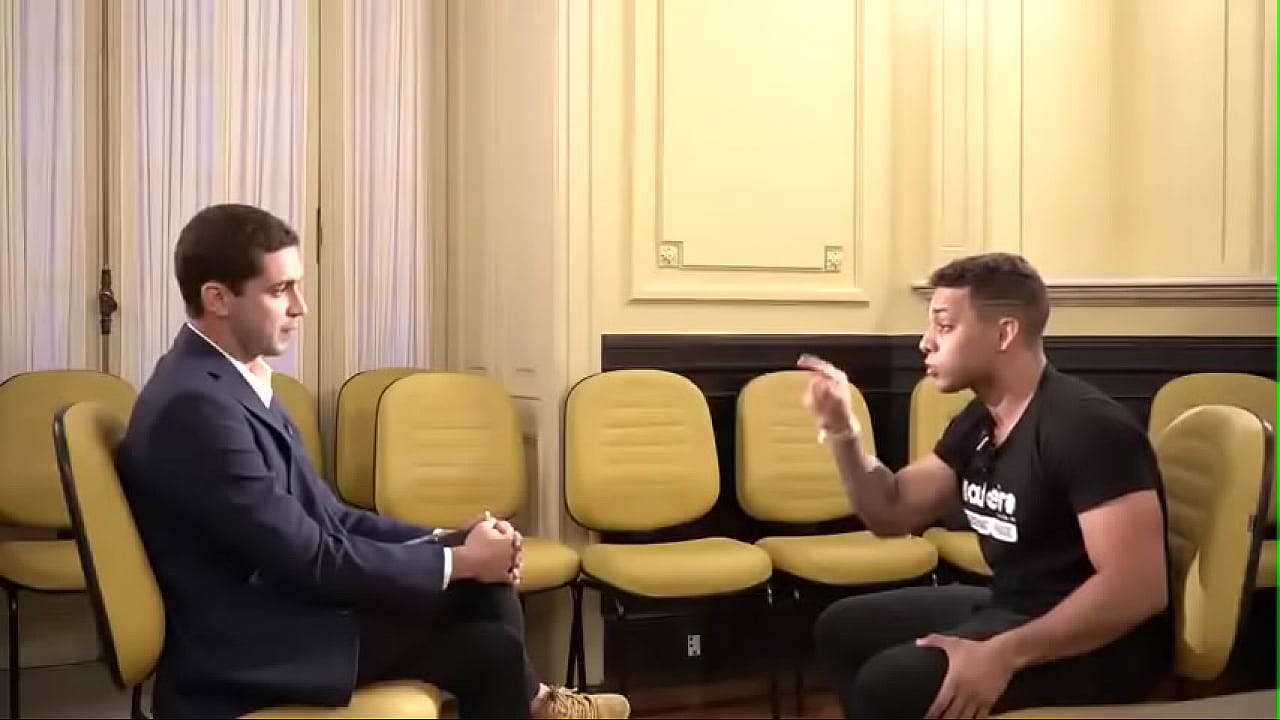 Enrrabada gostosa rm rep&oacute;rter distraido.