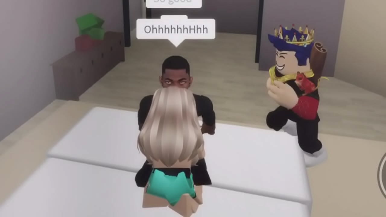 Thick PAWG Anal Fucks and Deepthroats Black Guy