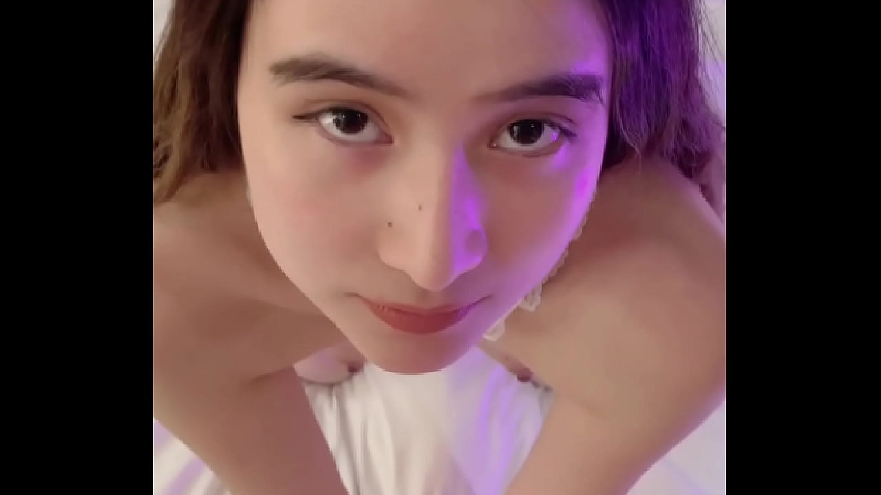 Small 19yo Asian Teen Plays with Herself in Hotel
