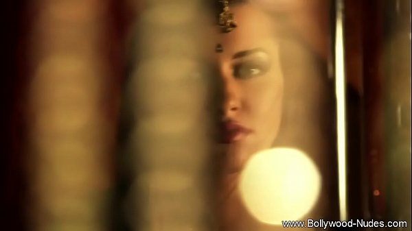 Bollywood Naked Body