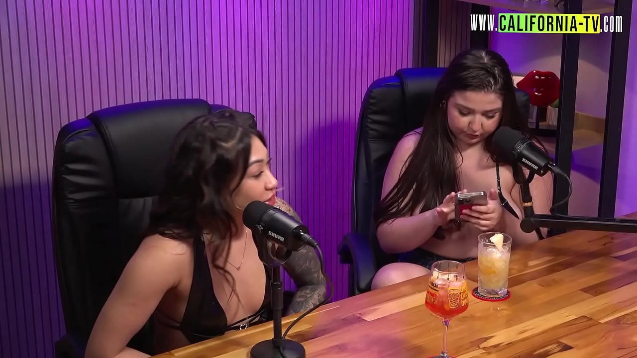 Karol and Flora telling their wildest desires