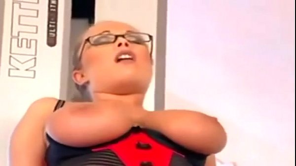 German Big Titted horny Girl