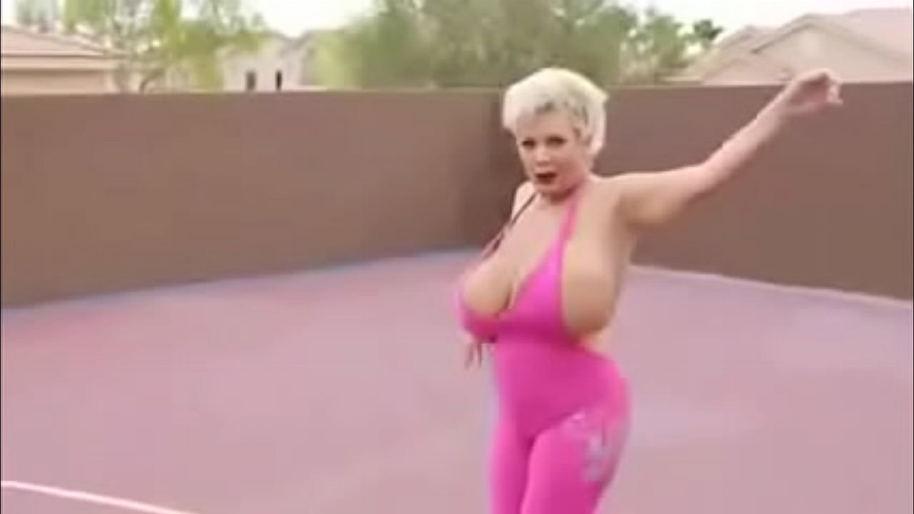 Claudia Marie Acting A Fool