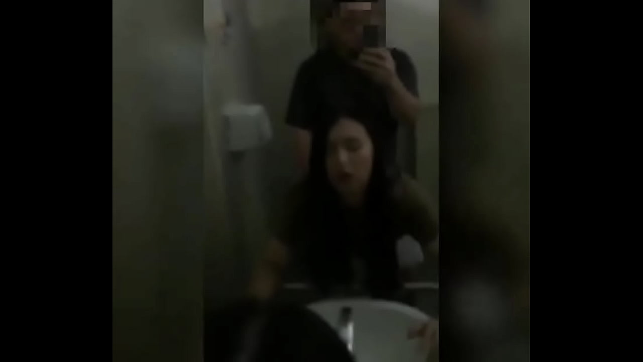 今天去哪都在說新年快樂好啦我是很快樂