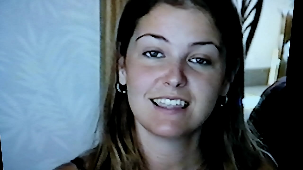 Sexy Brunette Gets It From The Back (homemade)