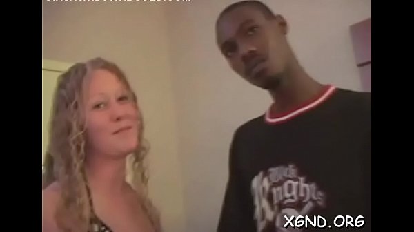 Nude babe filmed in non-professional scenes