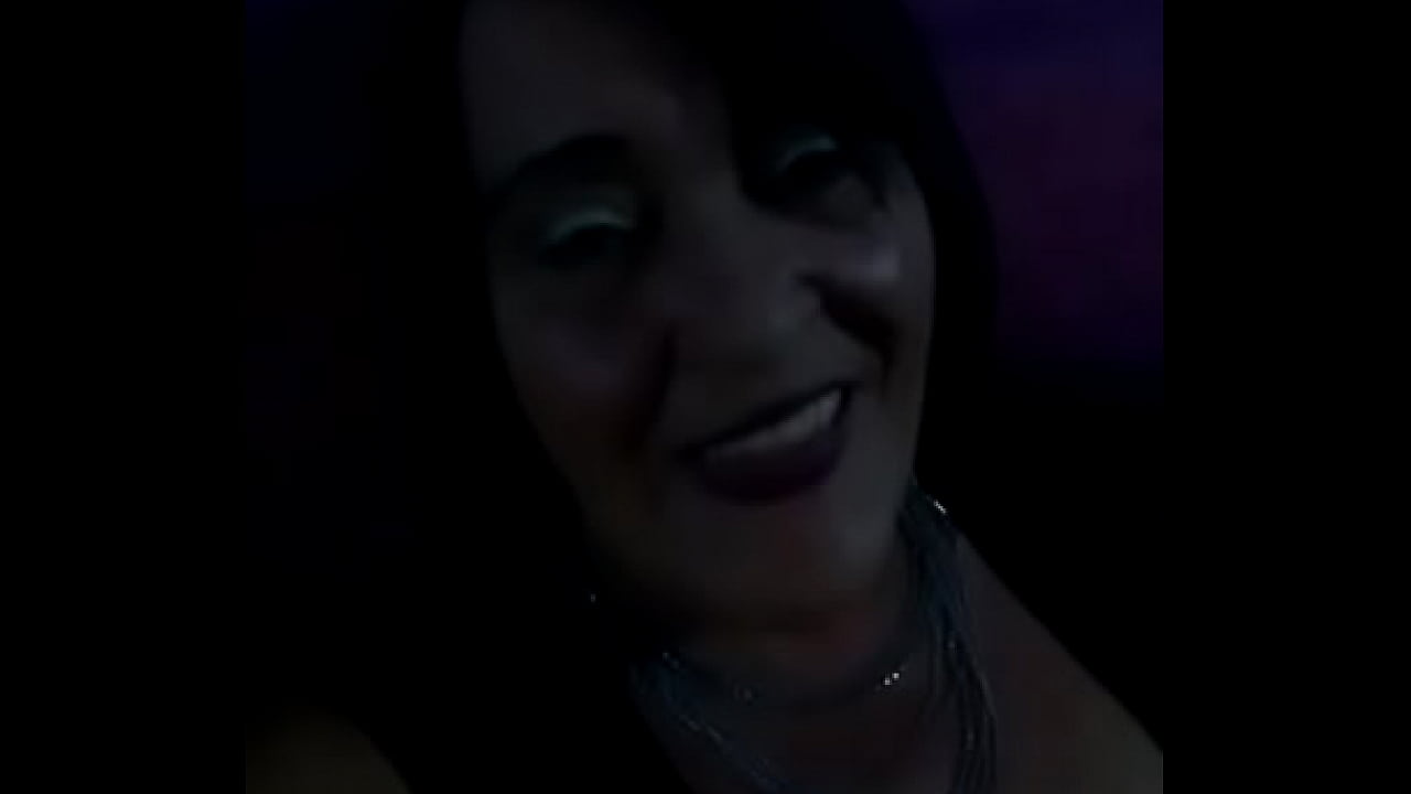 Esposa Putinha loi&ccedil;a para Dar