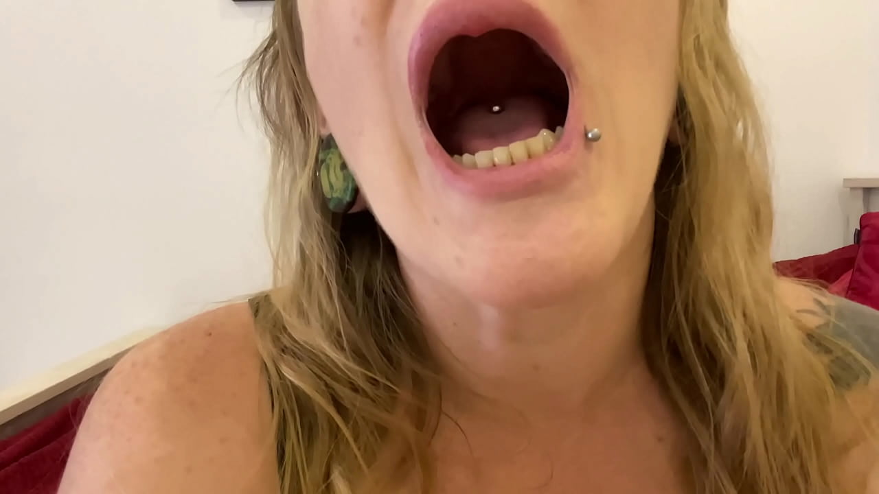 swallow gummy bears vore fetish