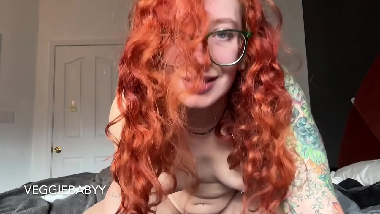 lip smelling puckered lips pov dirty talk dildo ride veggiebabyy